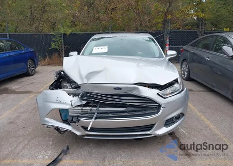 2013 Ford Fusion Se z USA, uszkodzony, nr VIN 3FA6P0HR9DR220788